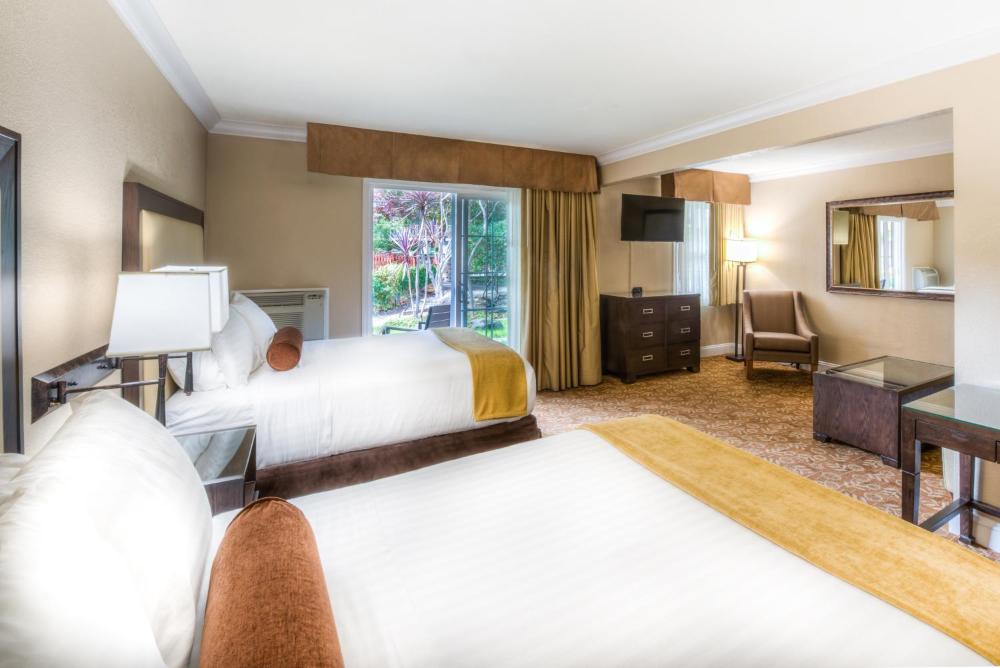 Superior Double Room with Two Double Beds interior